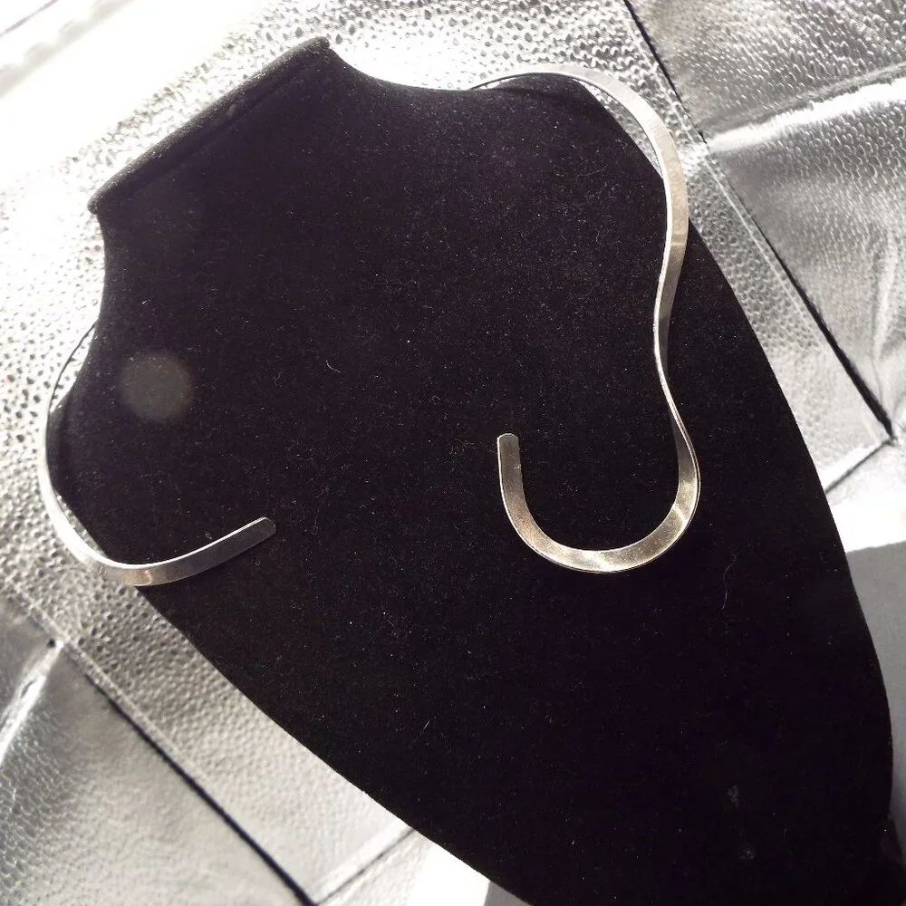 MID CENTURY MODERN STERLING SCULPTURAL ONE OF A KIND CHOKER NECKWIRE NECKLACE B1 - Picture 3 of 4